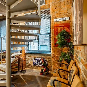 https://the-old-mill-york.yorkshirehotels.net